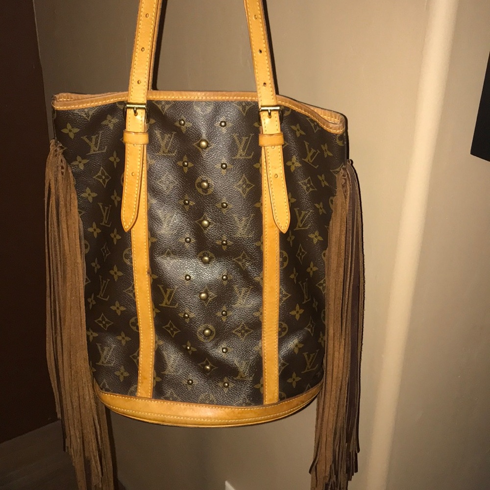Fringe Louis Vuitton Bucket purse